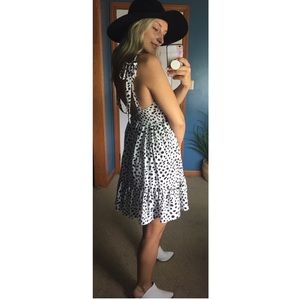 Shoulder tie mini dress